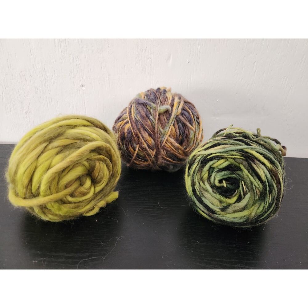 Luxury Yarn Lot Bulky Handspun Style Wool Blend Textured Variegated Mix - Picture 4 of 9